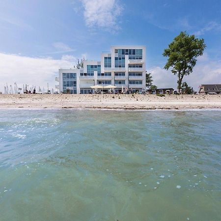 Haus-Zur-Mole-Wohnung-8-Leonardo Großenbrode Exteriör bild